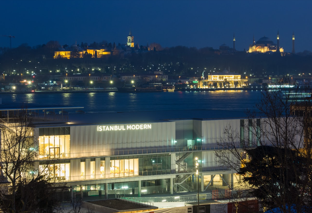 Istanbul Modern & Museum Of Modern Art