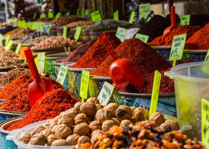 Grand Bazaar & Spice Bazaar in Istanbul